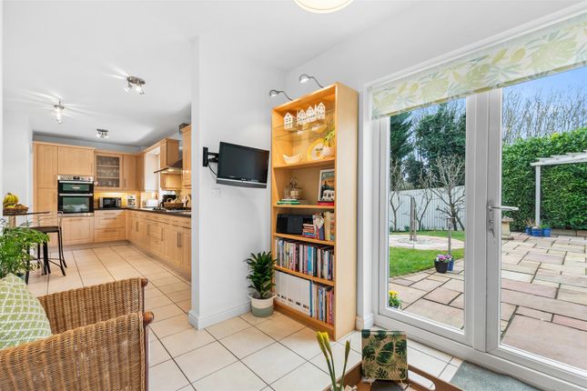 18, Batsmans Drive, Rushden photo 3