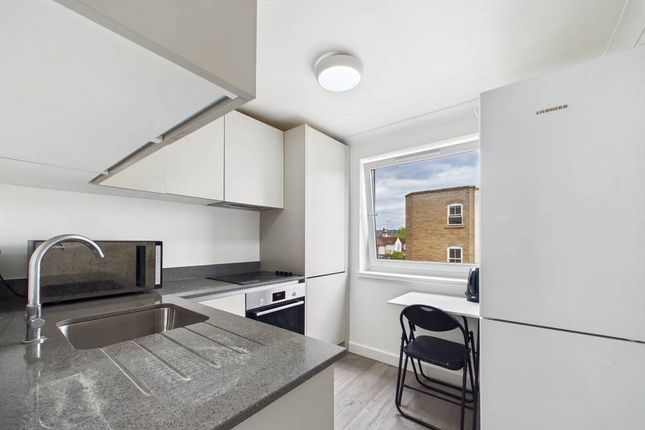 4, Mildmay Court, Chelmsford photo 3