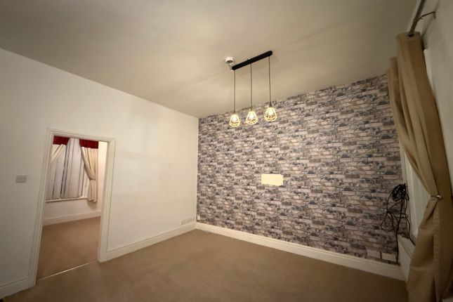 59A, Rossall Road, Thornton-Cleveleys photo 5