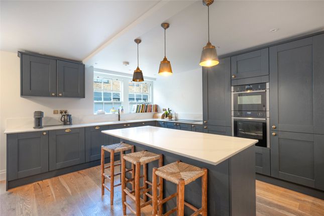 36, Chippenham Mews, London photo 3
