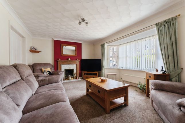 9, Lochinver Avenue, Ellesmere Port photo 2