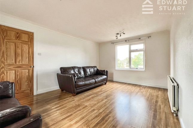152, Kirkmeadow, Peterborough photo 2