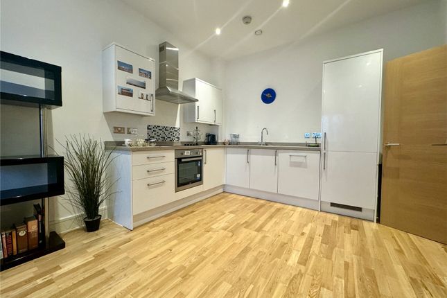 2 Providence House,, Bartley Way, Hampshire photo 3