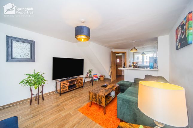 86, Wyndham Court, Southampton photo 4