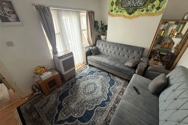 Exmouth Road, 76, Ruislip, London photo 3