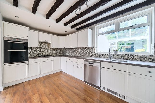 10, Eversley Road, Surbiton photo 3