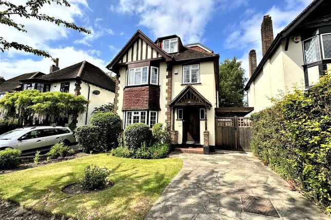 Thumbnail Detached house for sale in Kingsway, Petts Wood, Orpington