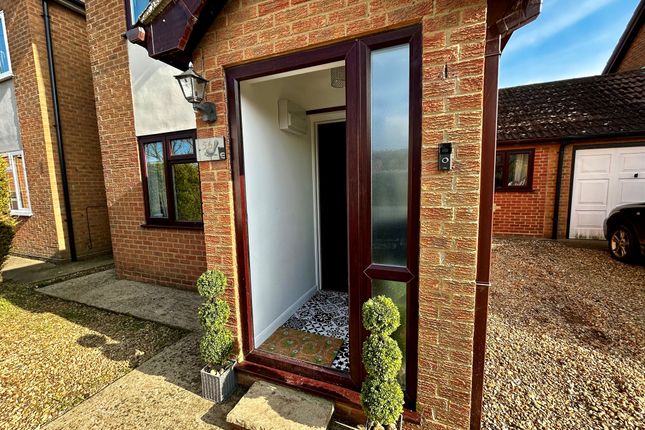 Link-detached house for sale in Lowgate, Lutton, Spalding