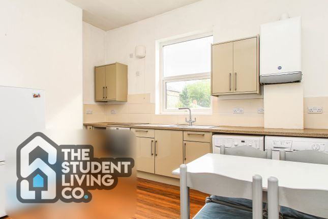 Flat 2, 32, Colville Street, Nottingham photo 3