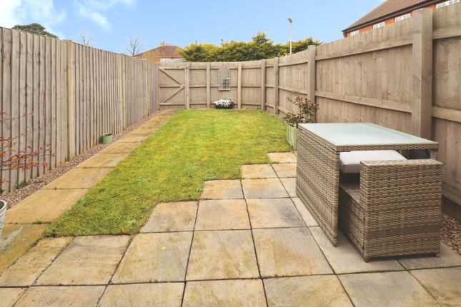 63, Milson Close, Lincoln photo 4