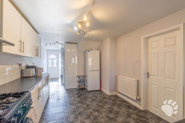 44, Beeleigh East, Basildon photo 4