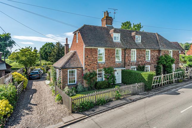 Thumbnail Cottage for sale in Hunton Hill, Hunton, Maidstone