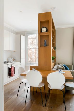 3, 28, Cheniston Gardens, London photo 4