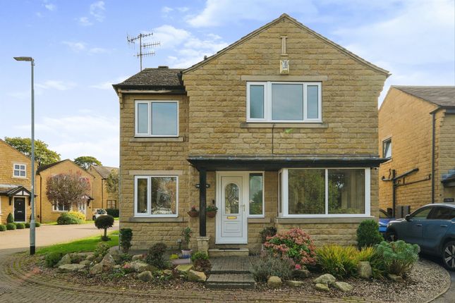 Detached house for sale in Fairfax Grove, Yeadon, Leeds