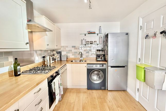 7 The Orchard, Southampton photo 4