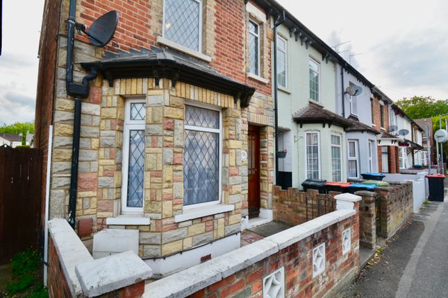 Thumbnail End terrace house to rent in Oxford Street, Bletchley