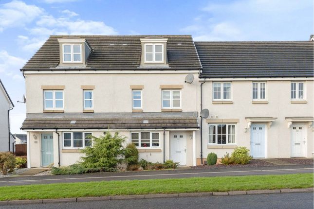 Thumbnail Terraced house for sale in Greenshank Drive, Dunfermline