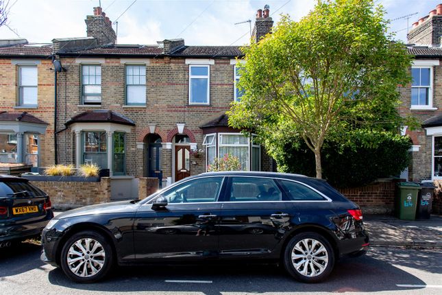 Rensburg Road, E17