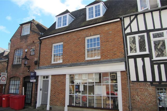 Flat to rent in Little Minster Street, Winchester, Hampshire SO23