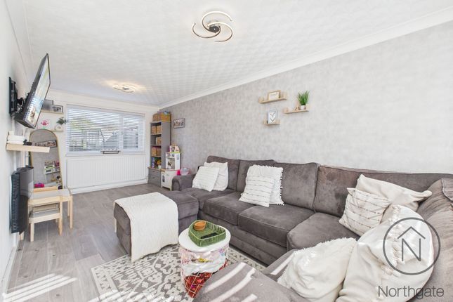 10 Opal Avenue, Ferryhill photo 3