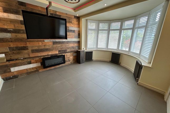 41, Royle Green Road, Northenden photo 4