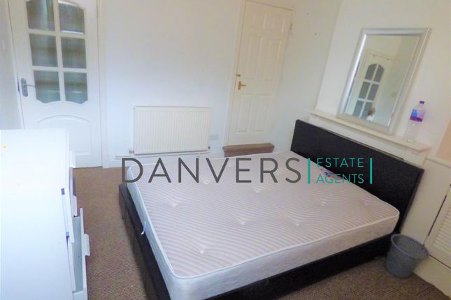 Terraced house to rent in Nugent Street, Leicester