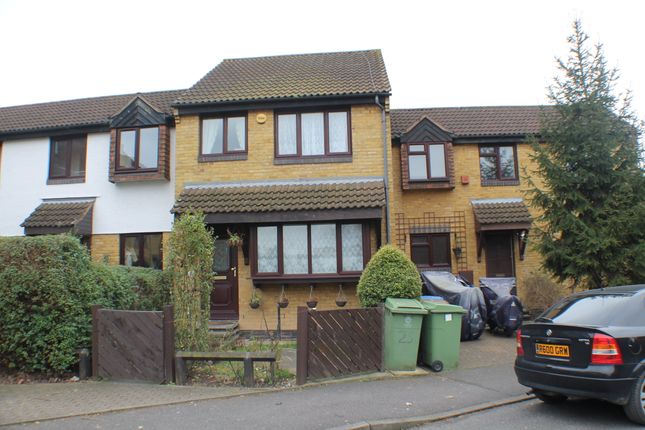 Thumbnail Terraced house to rent in Somerford Way, London