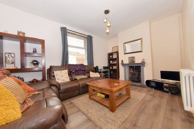 62 Street Lane, Leeds photo 2