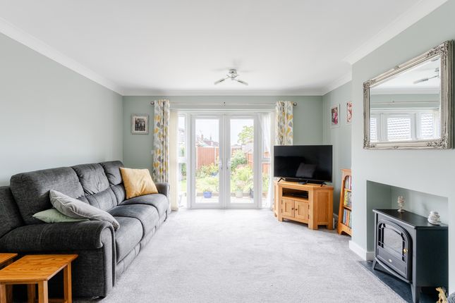 2 Bibury Avenue, Bristol photo 4