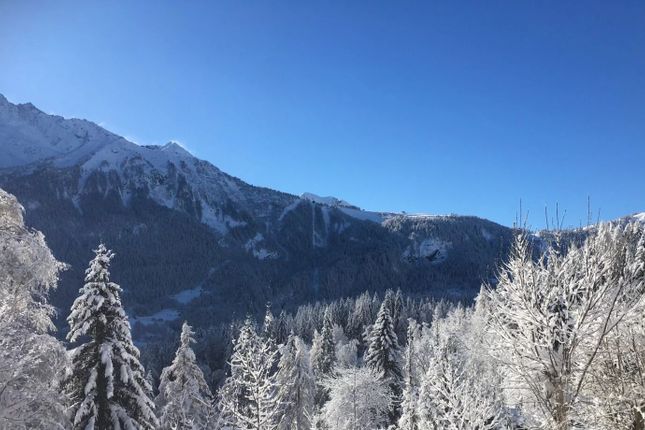 Land for sale in Les Houches, 74310, France