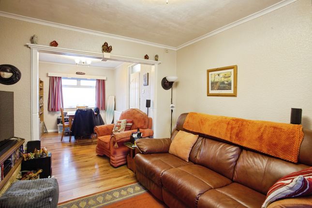 19, Jenkin Drive, South Yorkshire photo 2