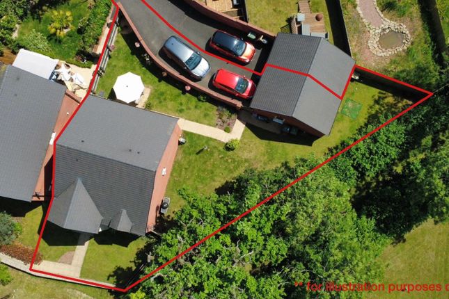 85 Highbrook Way, Lydney photo 2
