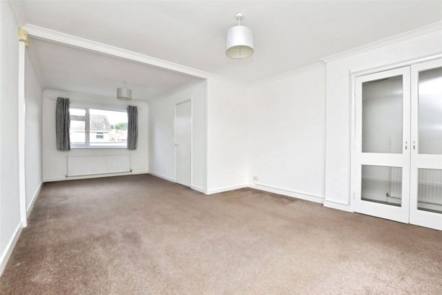 8, Sylvan Close, Devon photo 2
