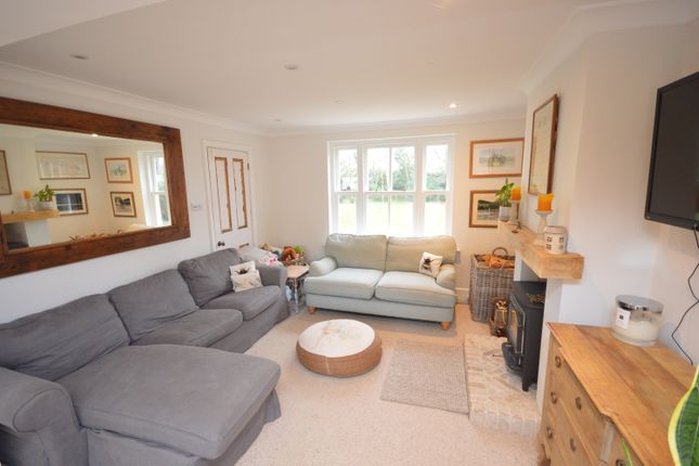 Detached house to rent in Wooden House Lane, Pilley, Lymington, Hampshire