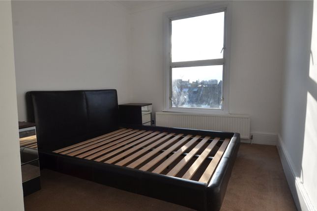 Flat to rent in Underhill Road, East Dulwich
