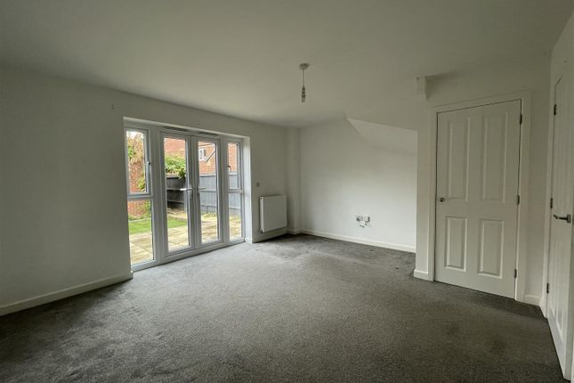 12, Kelso Drive, Bourne photo 5