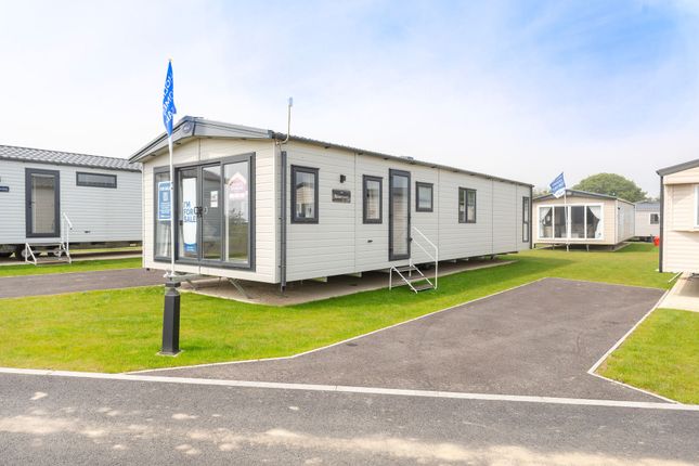 Thumbnail Mobile/park home for sale in Beaumont, Broadland Sands Holiday Park, Lowestoft