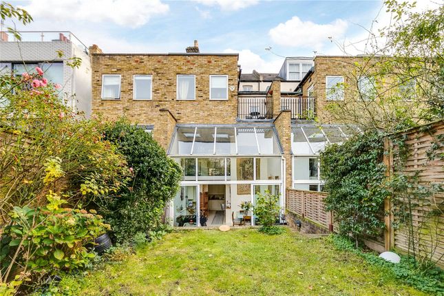 Terraced house to rent in Rosehill Road, Wandsworth