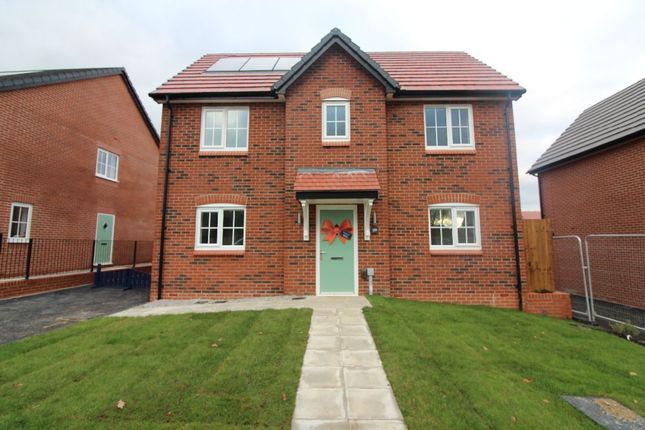 Thumbnail Detached house to rent in Sunningdale Street, Ingol, Preston