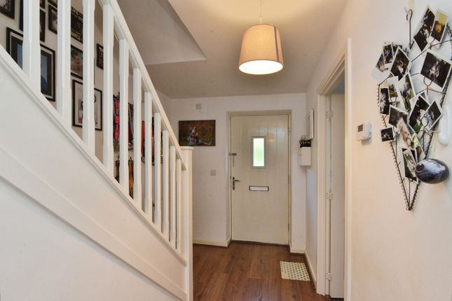 29, Ratcliffe Close, Buckinghamshire photo 4