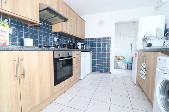 17, Cathays Terrace, Cardiff photo 3