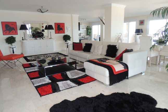 Apartment for sale in Gigansol Del Mar, Calle Petunia, Los Gigantes, Tenerife, Canary Islands, Spain