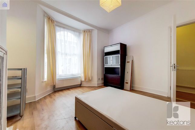 Terraced house to rent in Ropery Street, Bow, London