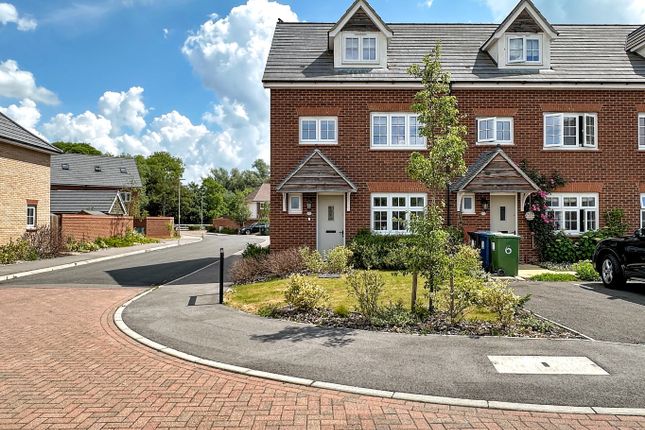 Town house for sale in Mill Lane, Hauxton, Cambridge
