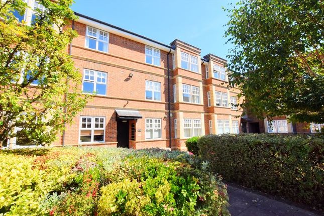 Thumbnail Flat to rent in Hawthorn Road, Gosforth, Newcastle Upon Tyne
