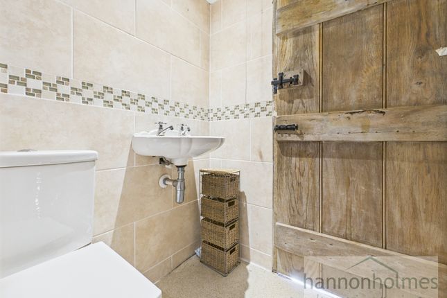 Cam05283G0-Pr0050-Still041