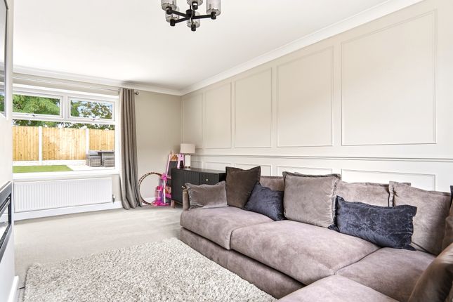 25, Eversley Mount, Leeds photo 4