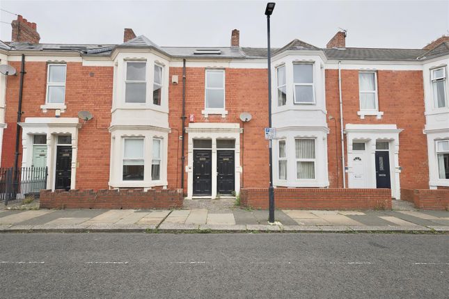 Hazelwood Avenue, Newcastle Upon Tyne photo 2