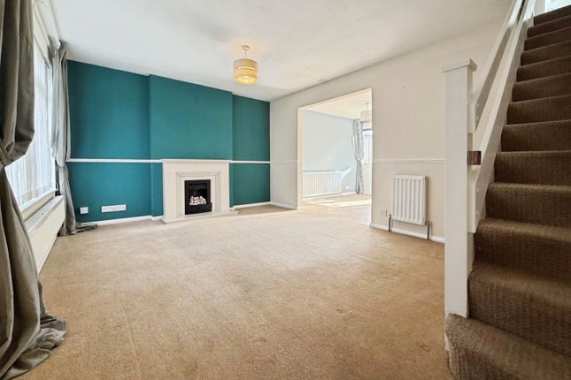 36, California Drive, Sheffield photo 2