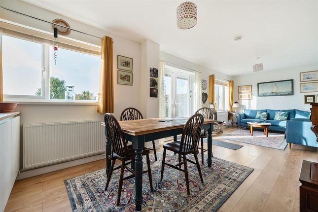 Laurel House, Main Road, Helston photo 3